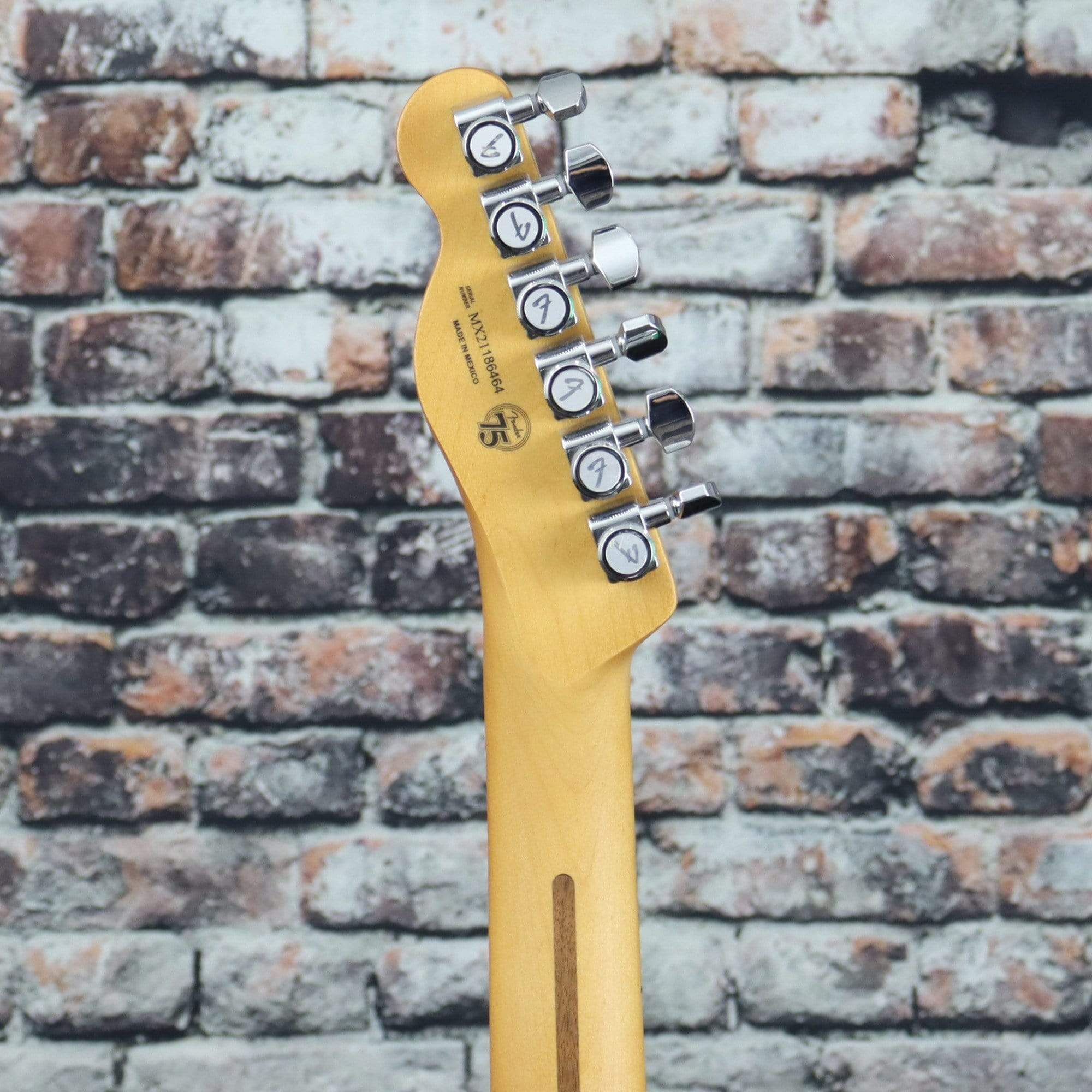 Fender Player Plus Telecaster | 3-Color Sunburst