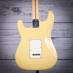 Fender Player Stratocaster | Maple Fingerboard | Buttercream Finish