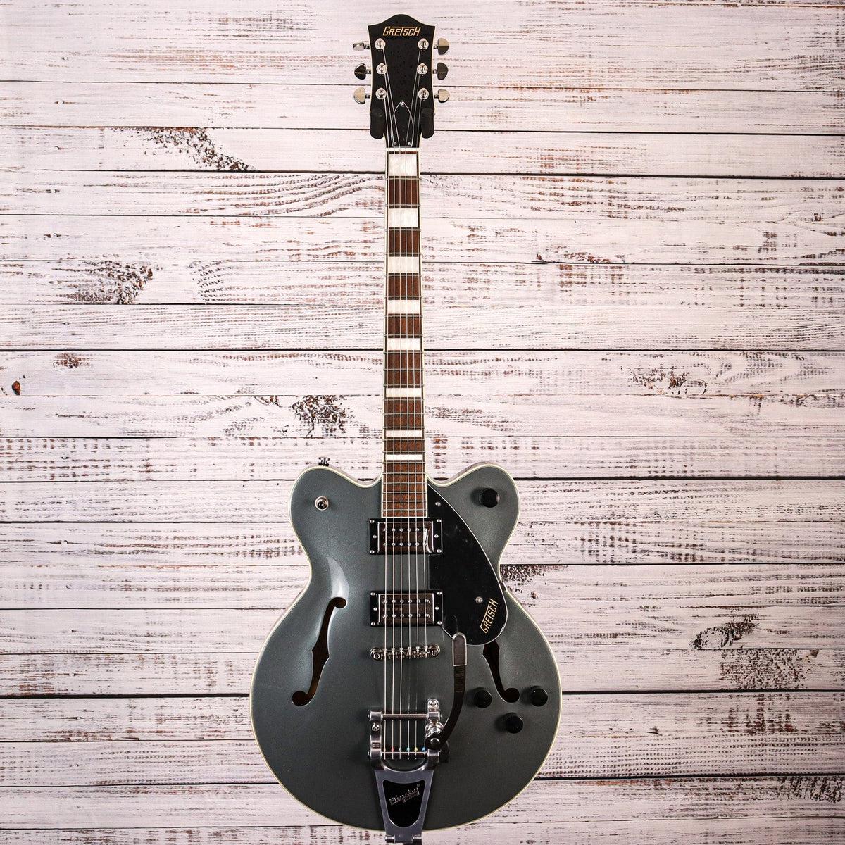G2622T Streamliner™ Center Block Double-Cut with Bigsby®, Laurel Fingerboard, Broad’Tron™ BT-2S Pickups, Stirling Green