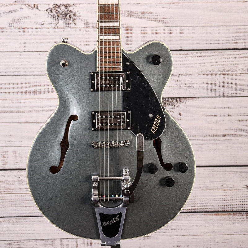 G2622T Streamliner™ Center Block Double-Cut with Bigsby®, Laurel Fingerboard, Broad’Tron™ BT-2S Pickups, Stirling Green