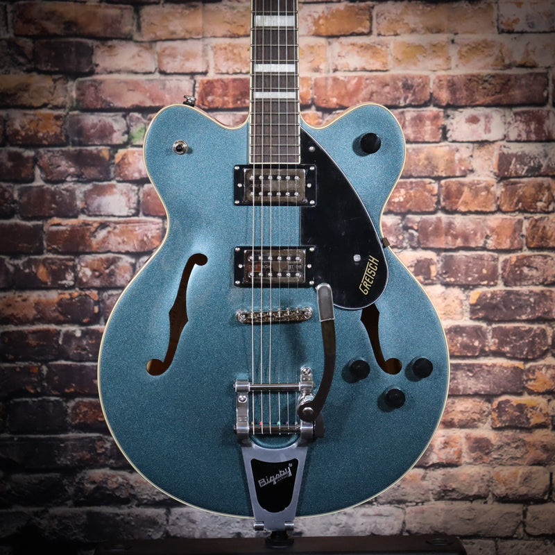 Gretsch G2622T Streamliner Center Block Guitar | Gunmetal
