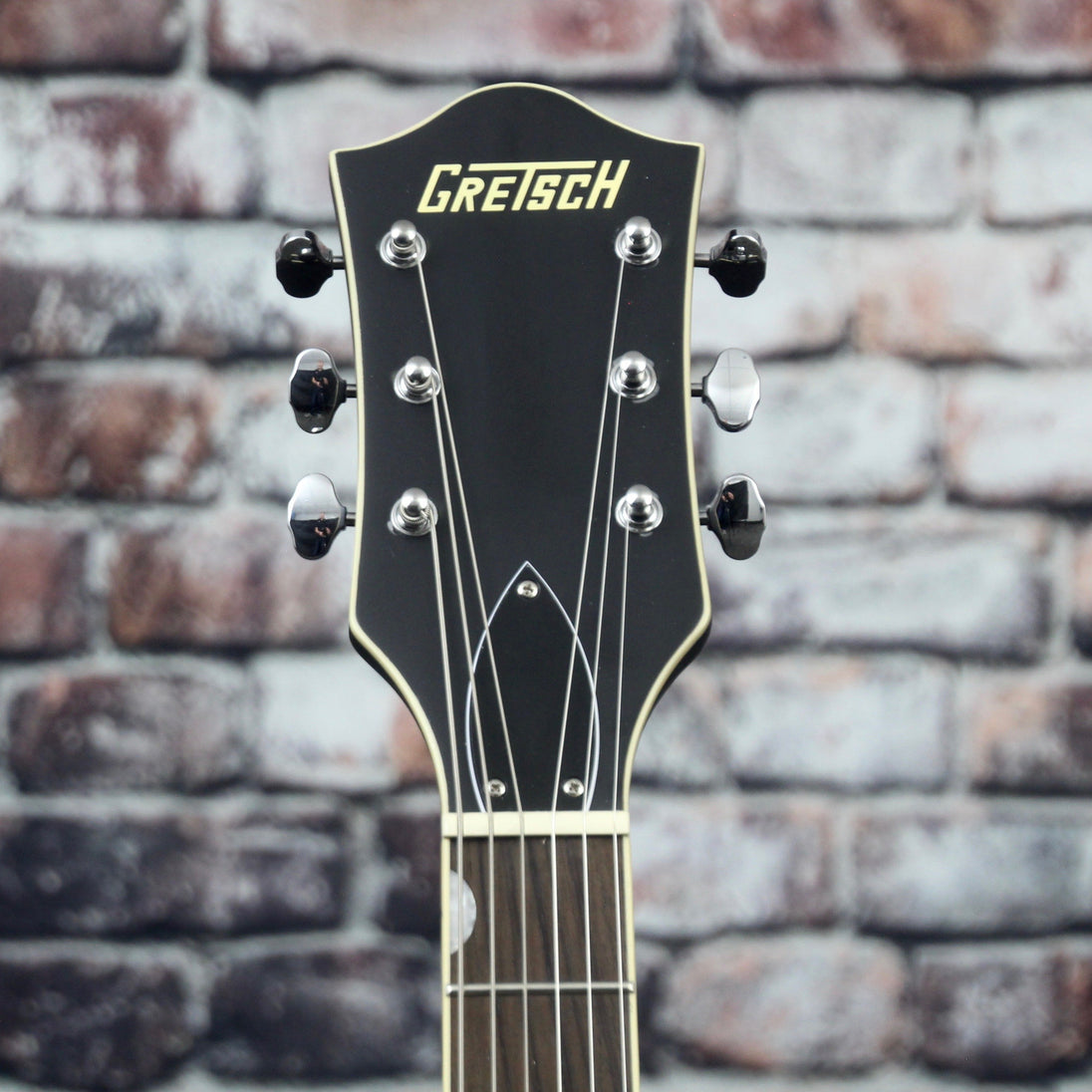 Gretsch G5410T Electromatic "Rat Rod" Hollow Body Guitar with Bigsby | Matte Black