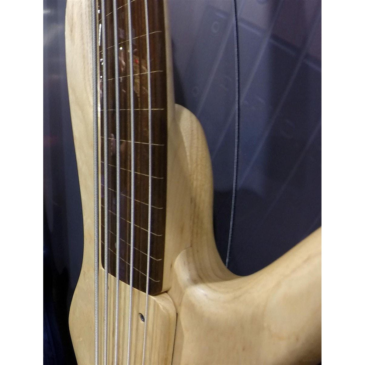 Ibanez GWB1005 Gary Willis Signature Bass Guitar | Natural Flat Finish