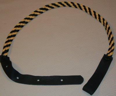 Lakota Leathers Flat Braid Mandolin Strap | Black & Gold