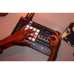 Roland Verselab MV-1 Music Workstation