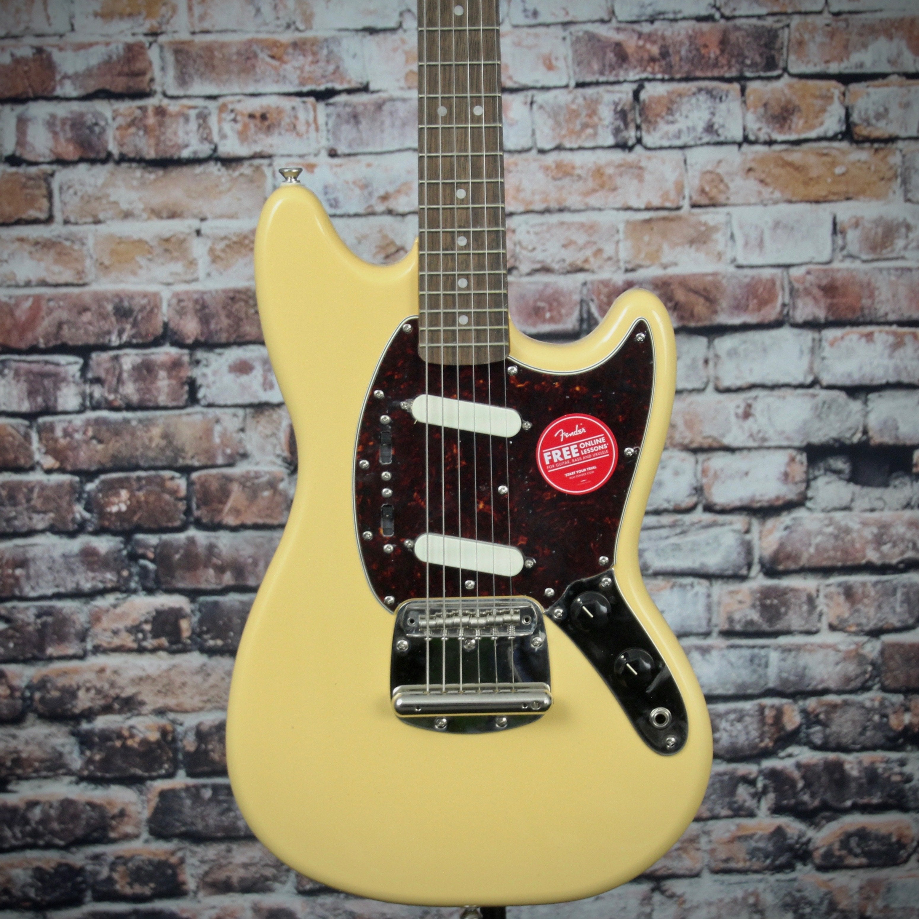 Squier classic vibe 60s best sale mustang vintage white