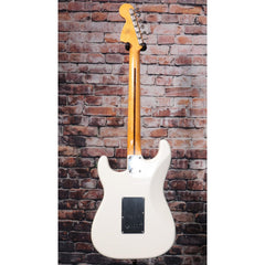 Squier Classic Vibe '70s Stratocaster | Olympic White