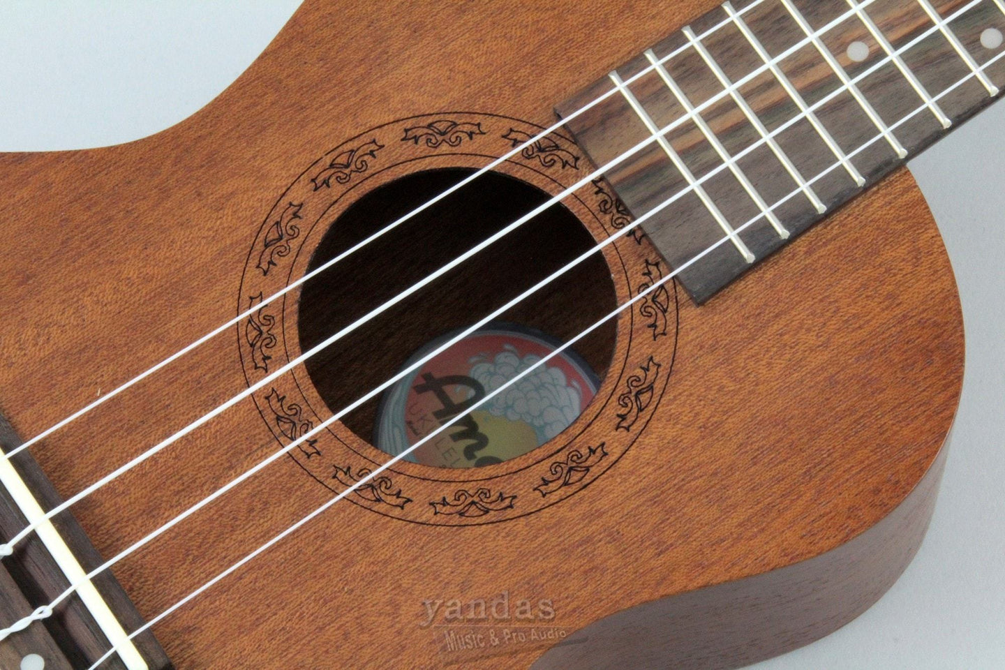 Store Demo | Amahi UK210 Select Mahogany Series Ukulele | Includes Deluxe Bag Concert