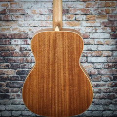 Teton Standard 105 Cedar Grand Concert Guitar