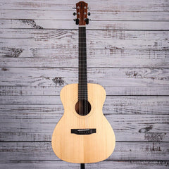 Teton STG10NT | Grand Concert Acoustic Guitar | Spruce/Mahogany