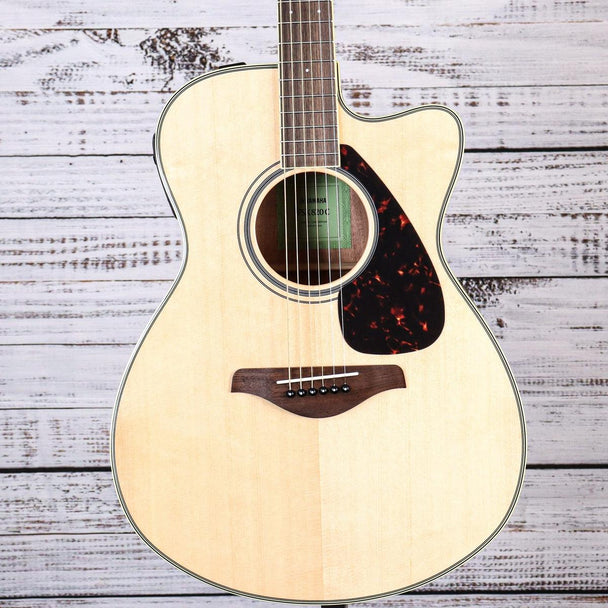 Yamaha Acoustic-Electric Guitar | FSX820C