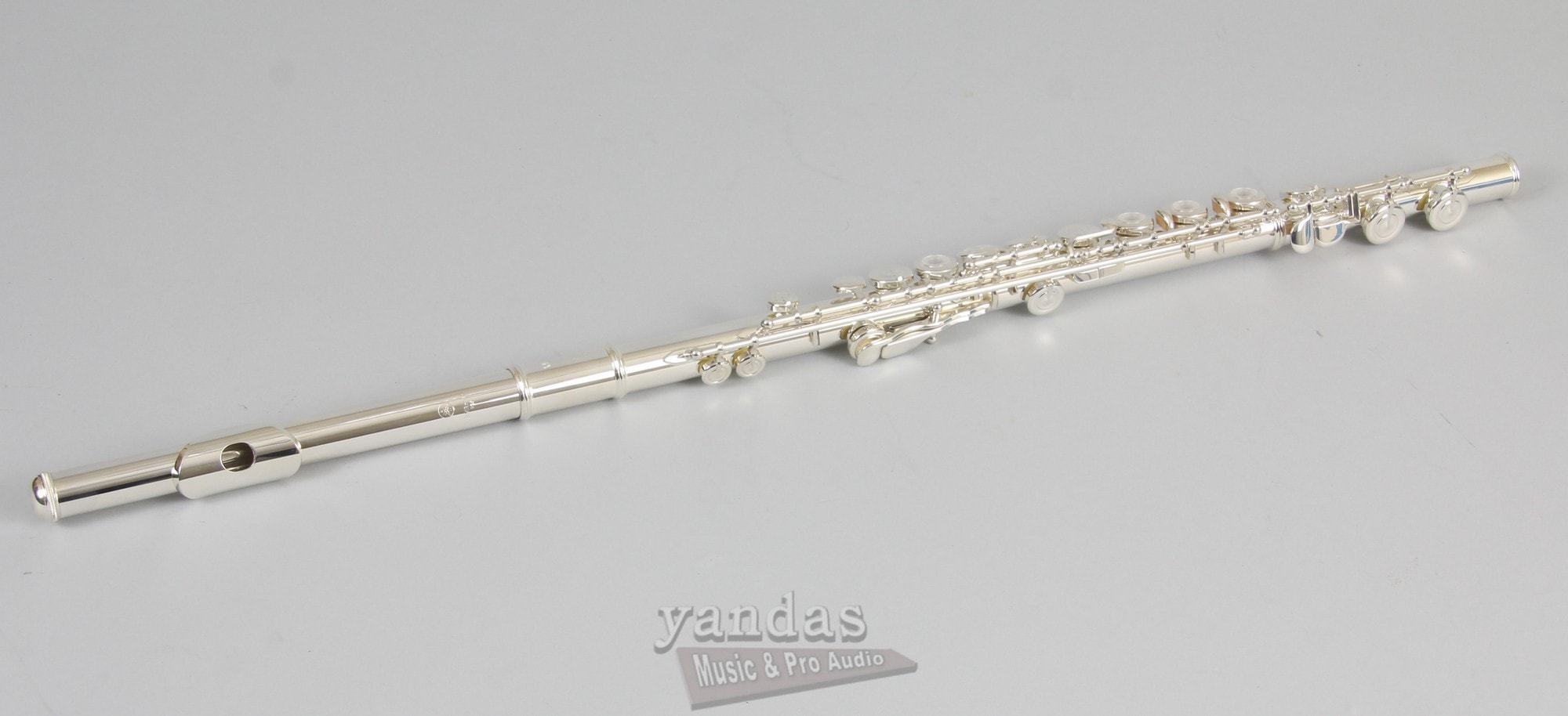 Yamaha YFL-362 Intermediate Series Flute YFL-362 - Base Model